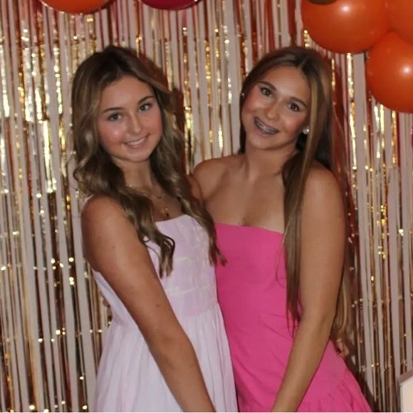 Meet your Posher, Bella - Picture 3 of 4